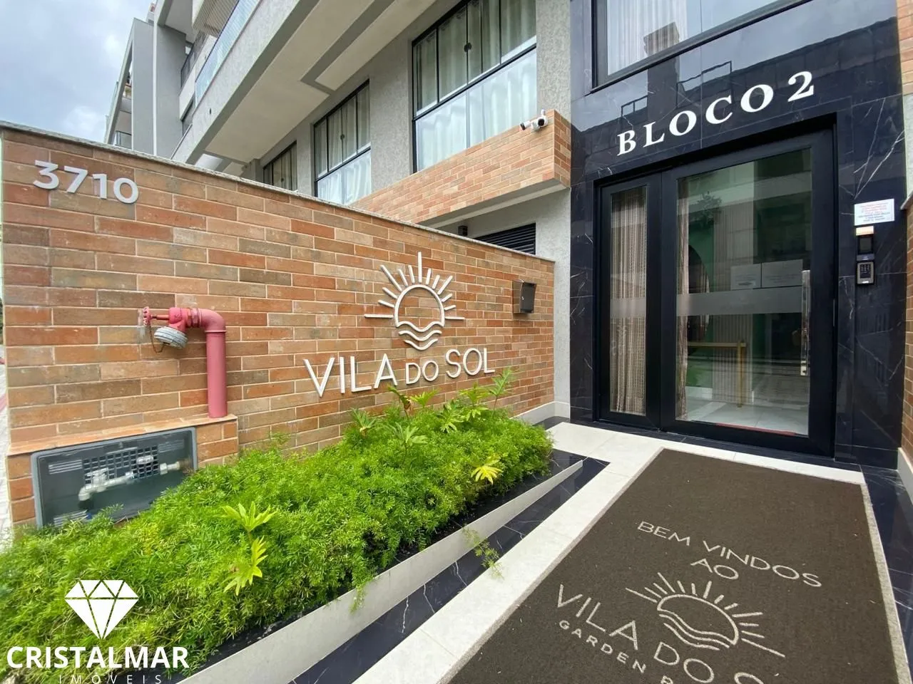 Cobertura Duplex Mobiliada com 3 Suítes e Jacuzzi em Canto Grande — foto 2