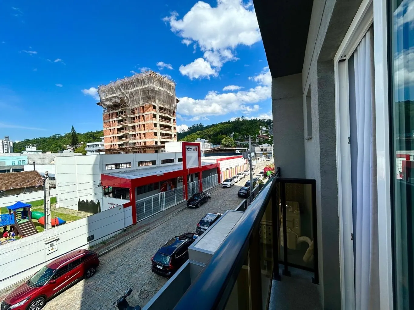 Apartamento Mobiliado de 1 Dormitório na Velha, Blumenau — foto 2