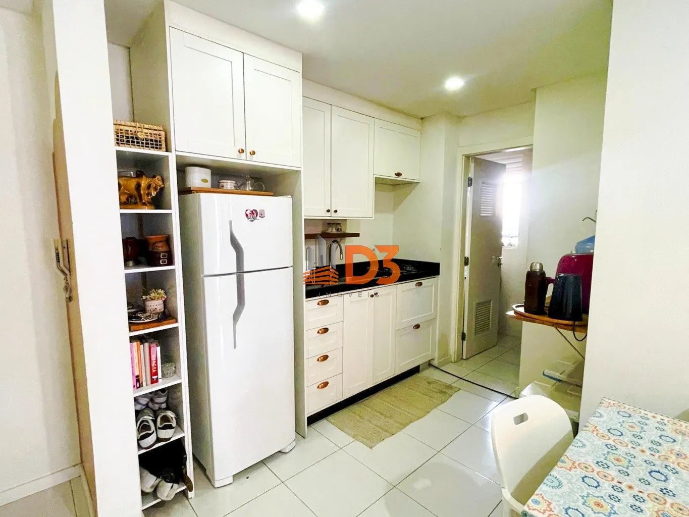 Apartamento semi mobiliado na Água Verde — foto 4