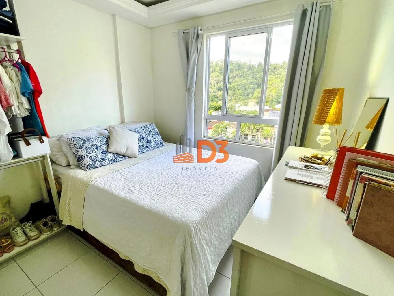 Apartamento semi mobiliado na Água Verde — foto 5