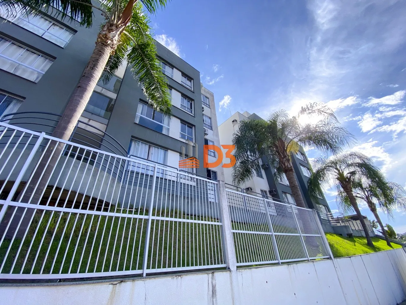 Apartamento com 3 dormitórios na Fortaleza - foto 1