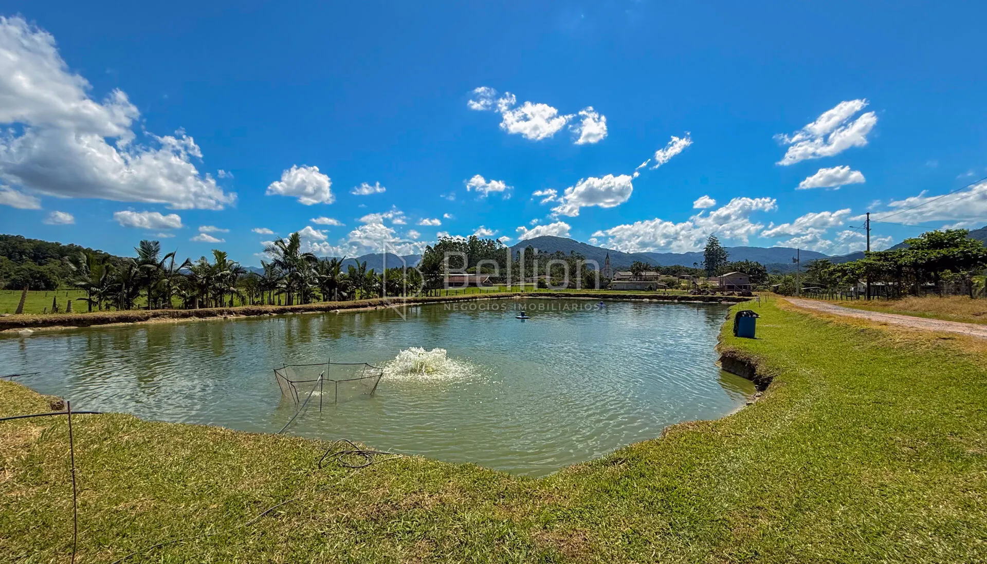 Terreno com 2.750 m e imóveis com renda na Estrada do Pomerano - Rio dos Cedros — foto 4