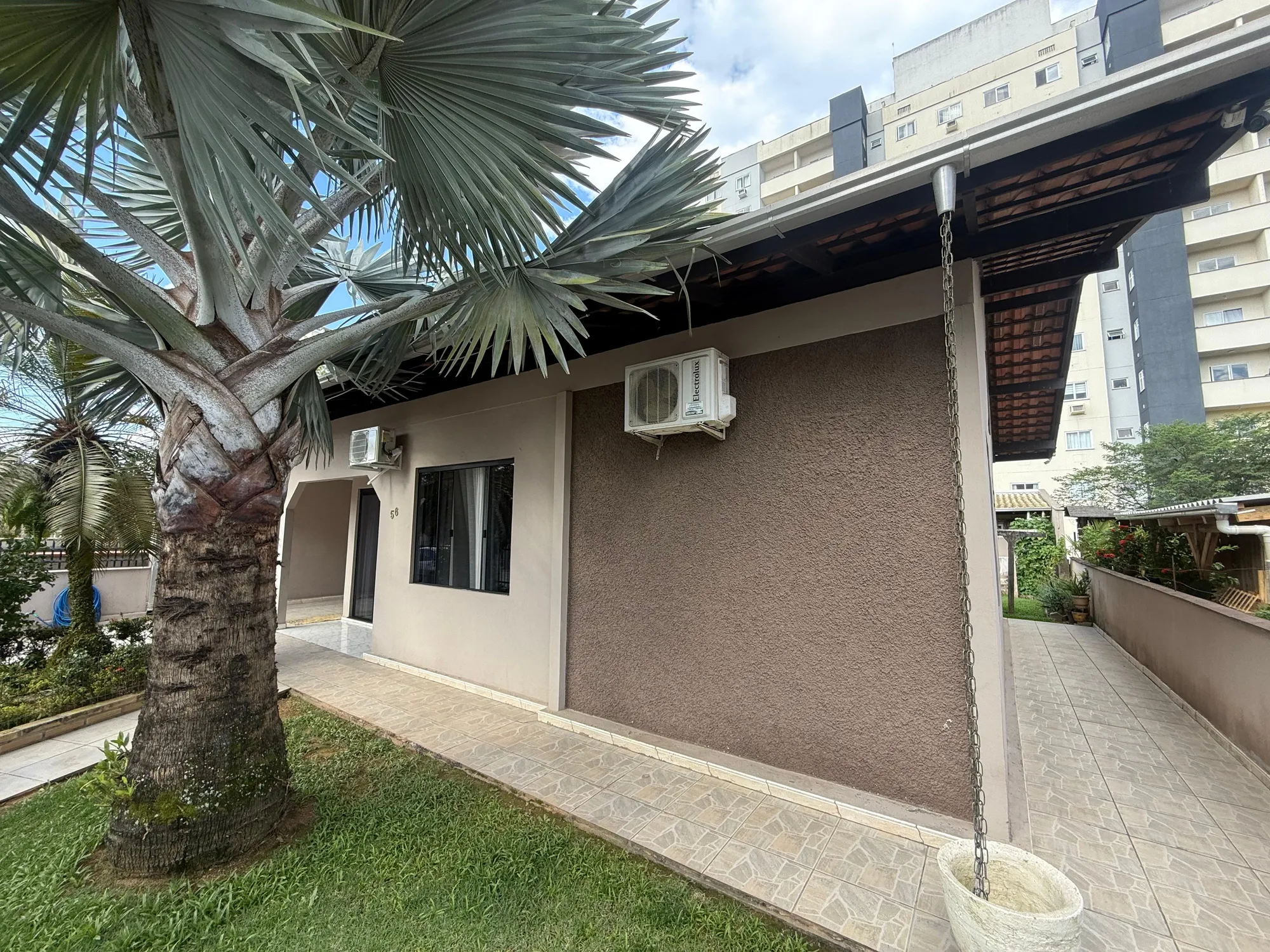 Charmosa Casa Velha Central - foto 1