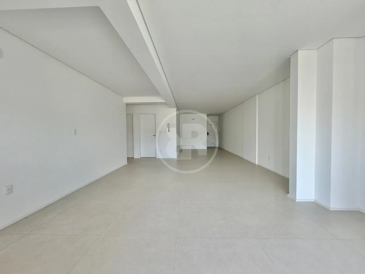 Apartamento Novo com 3 Suítes e 2 Vagas em Andar Alto no Jardim Blumenau, para Venda em Blumenau — foto 7