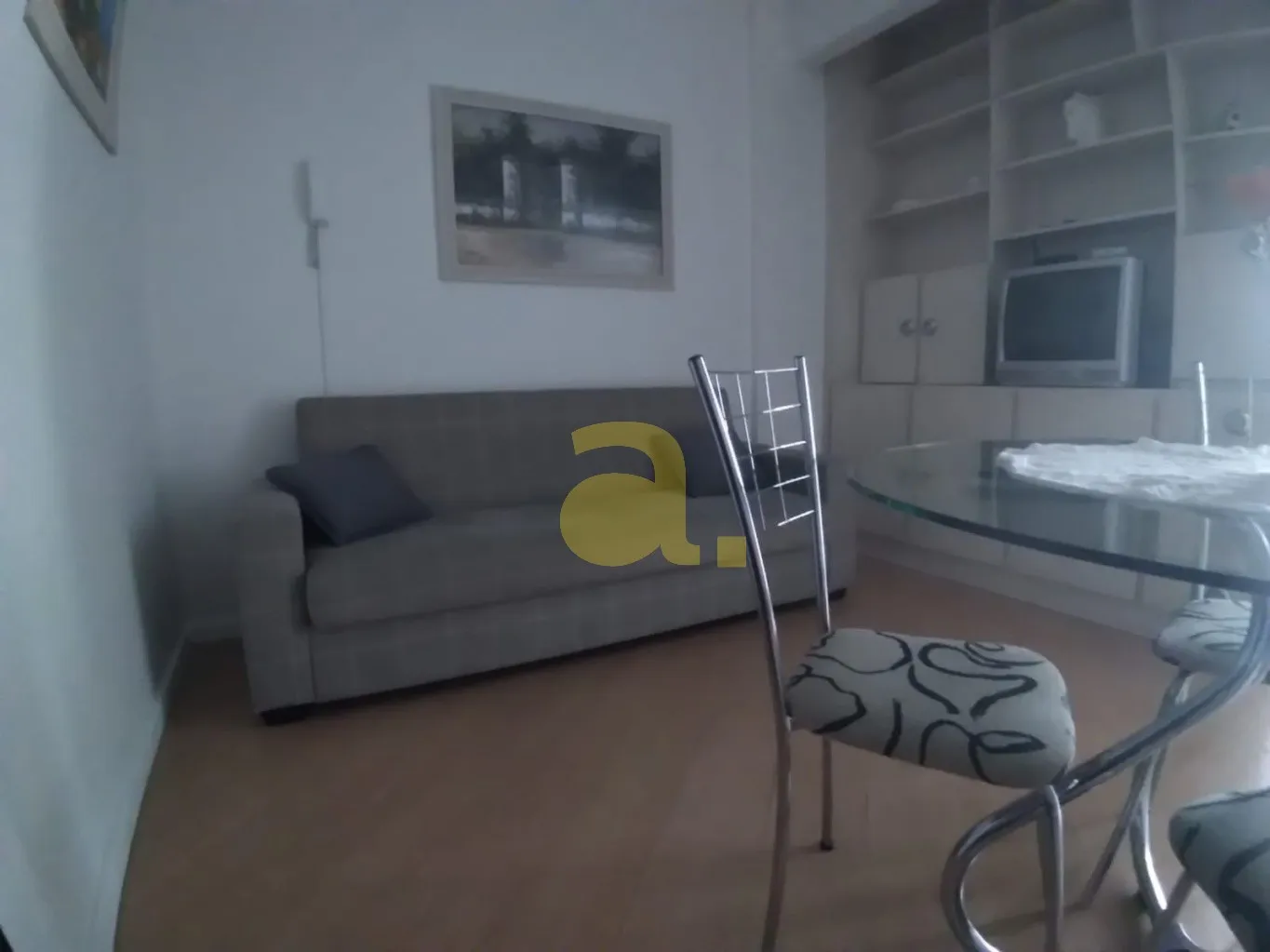 EXCELENTE APARTAMENTO MOBILIADO PARA LOCAÇÃO NO BAIRRO CENTRO — foto 4