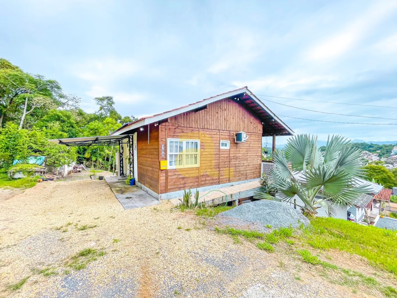 CASA MISTA ESTILO RÚSTICO, ESCOLA AGRÍCOLA, BLUMENAU — foto 2
