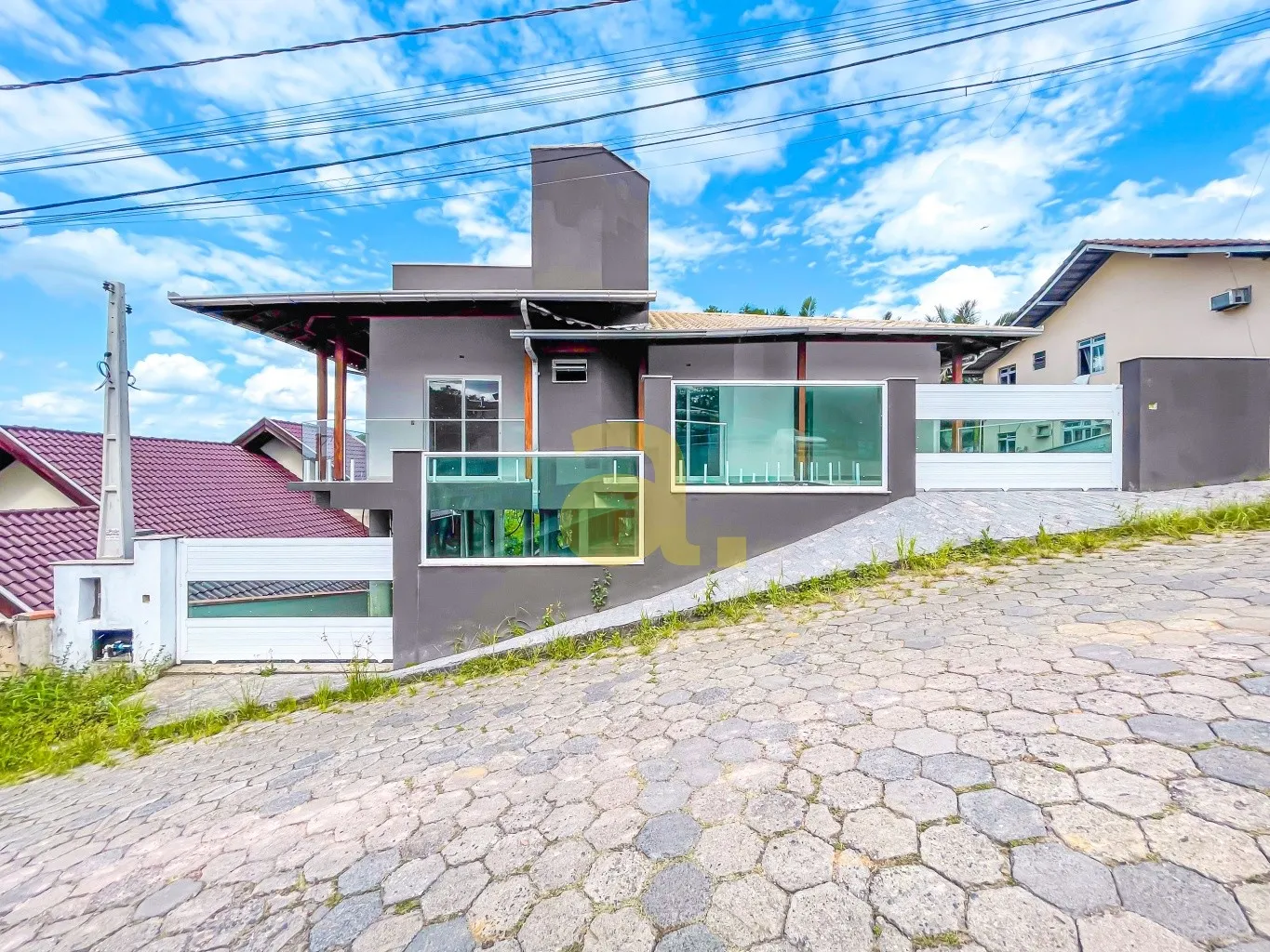 CASA NOVA COM 3 SUÍTES NO TRIBESS, BLUMENAU - foto 1