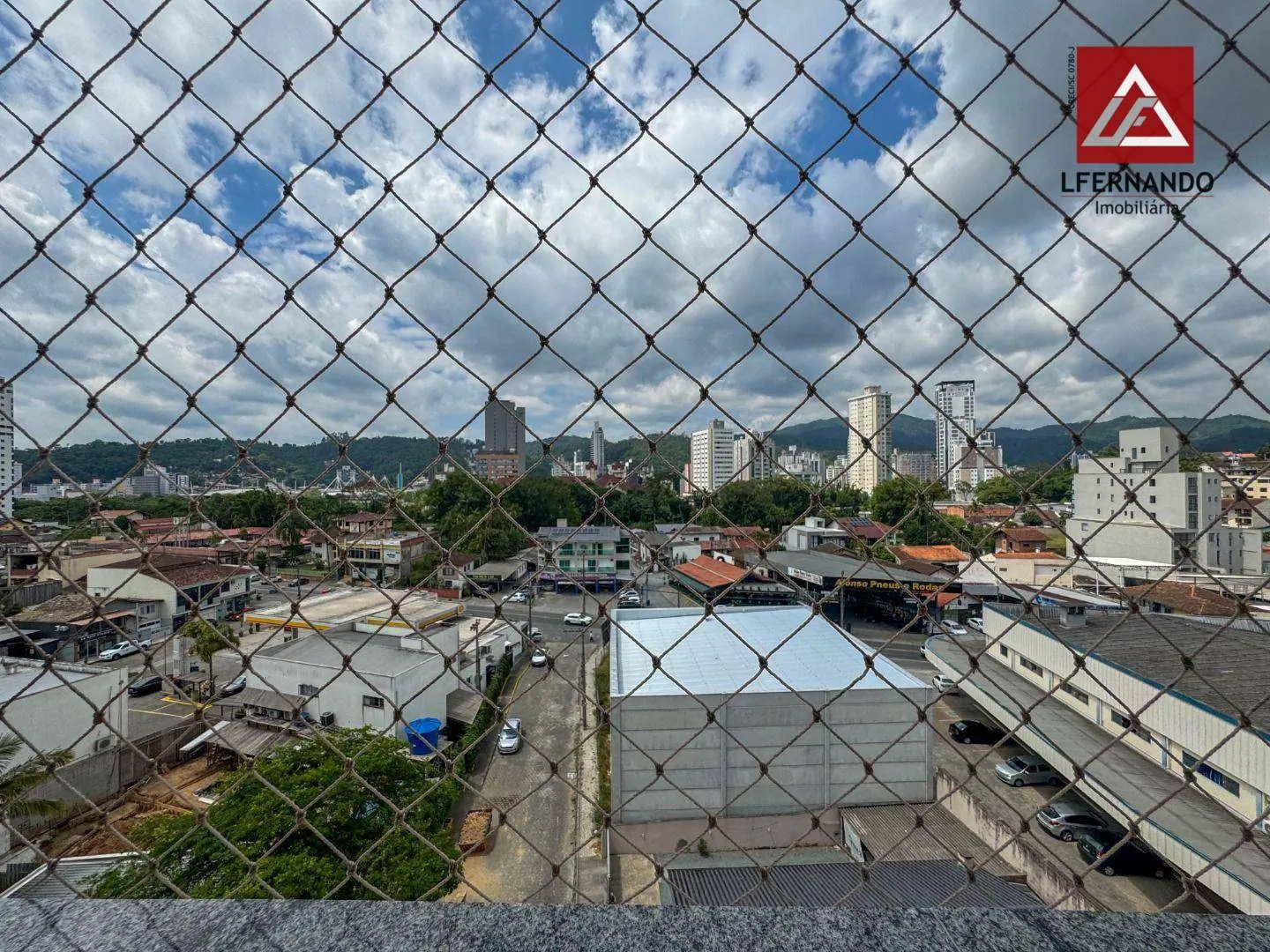Apartamento mobiliado com 2 dormitórios, sendo 1 suíte à venda, 70 m por R$ 730.000 - Vila Nova - Blumenau/SC — foto 5