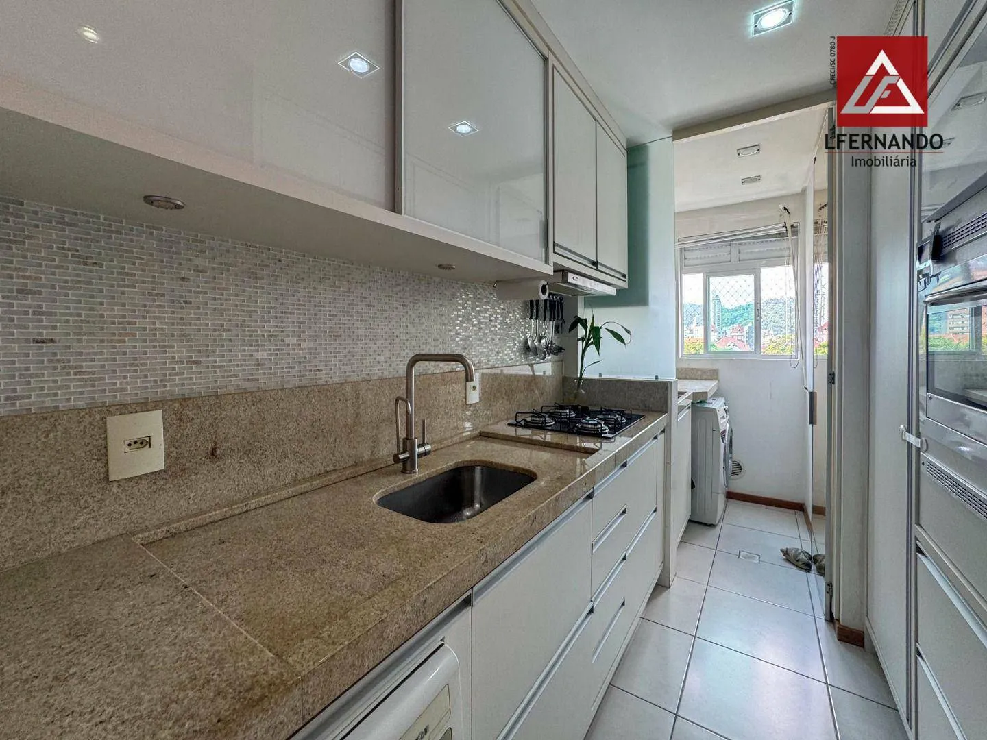 Apartamento mobiliado com 2 dormitórios, sendo 1 suíte à venda, 70 m por R$ 730.000 - Vila Nova - Blumenau/SC — foto 7