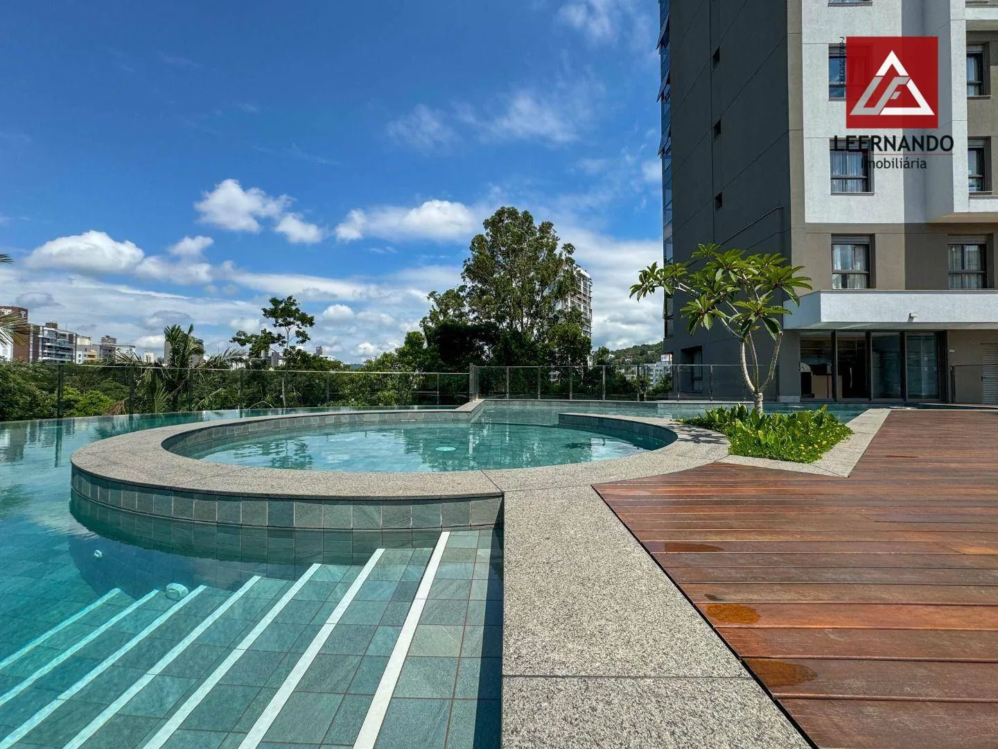 Apartamento novo com 3 suítes à venda, 172 m por R$ 2.600.000 - Victor Konder - Blumenau/SC - foto 1