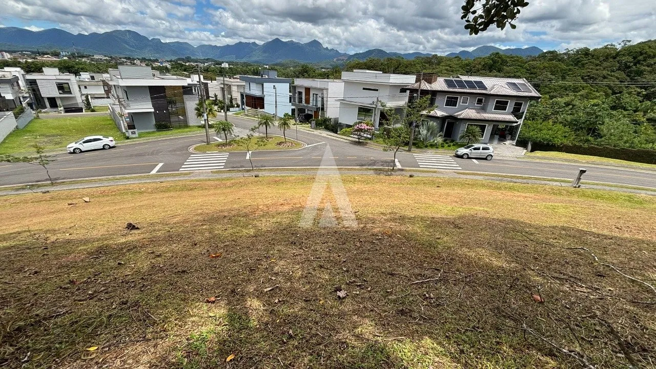 Terreno à venda no bairro Vila Nova em Joinville-SC por R$560.000,00. — foto 3