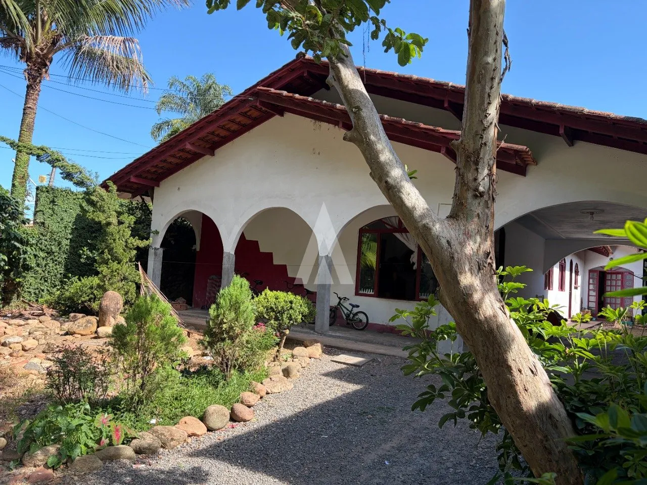 Terreno com 427,83m à venda no bairro Santo Antônio em Joinville-SC por R$850.000,00. — foto 2