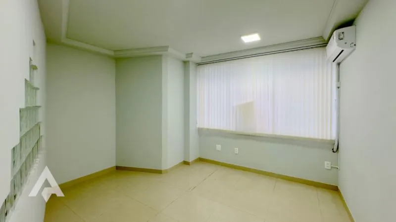 Sala comercial de 53 m para locação por R$ 1.800,00 - Bairro Centro - Blumenau/SC — foto 7