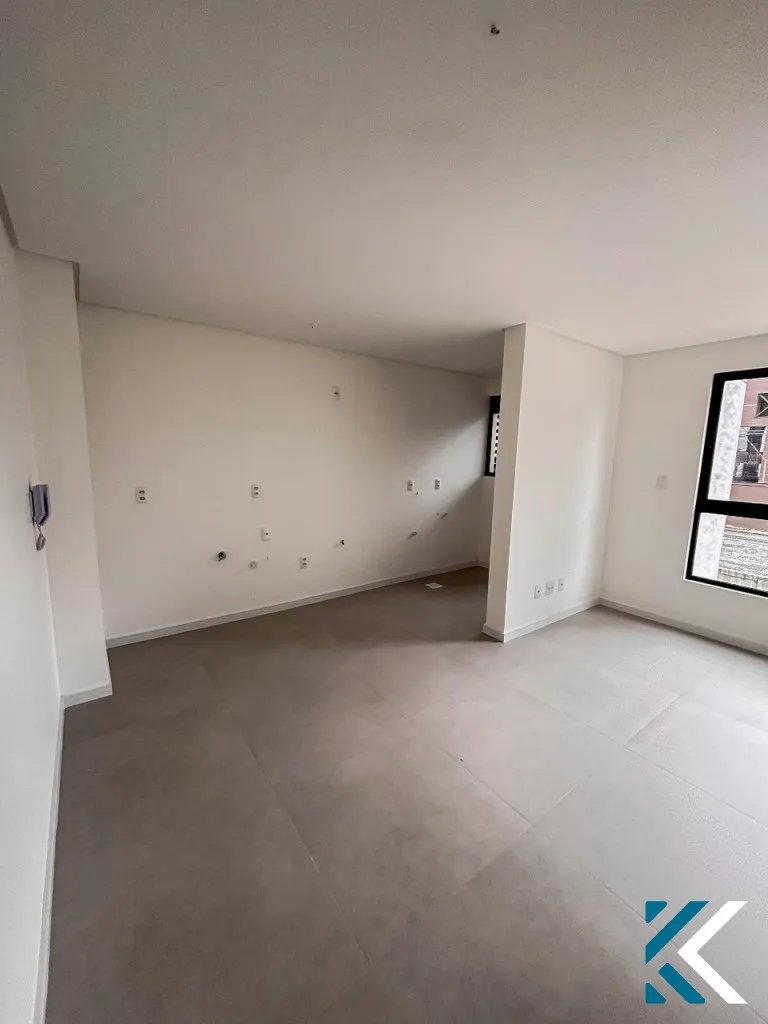 Apartamento com 2 quartos, sendo 1 suíte, no Bairro Velha — foto 4