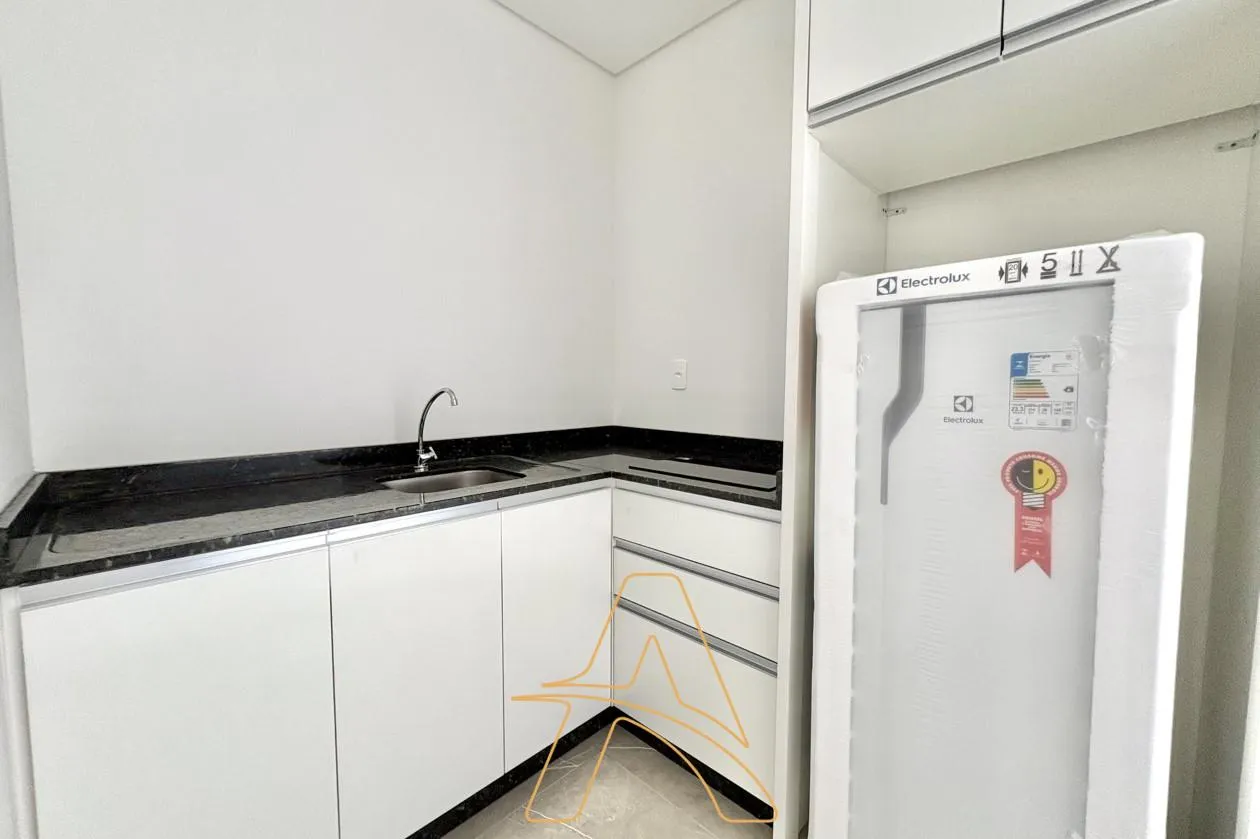 Apartamento Mobiliado com 1 Dormitório Próximo ao Trevo Tomio — foto 6