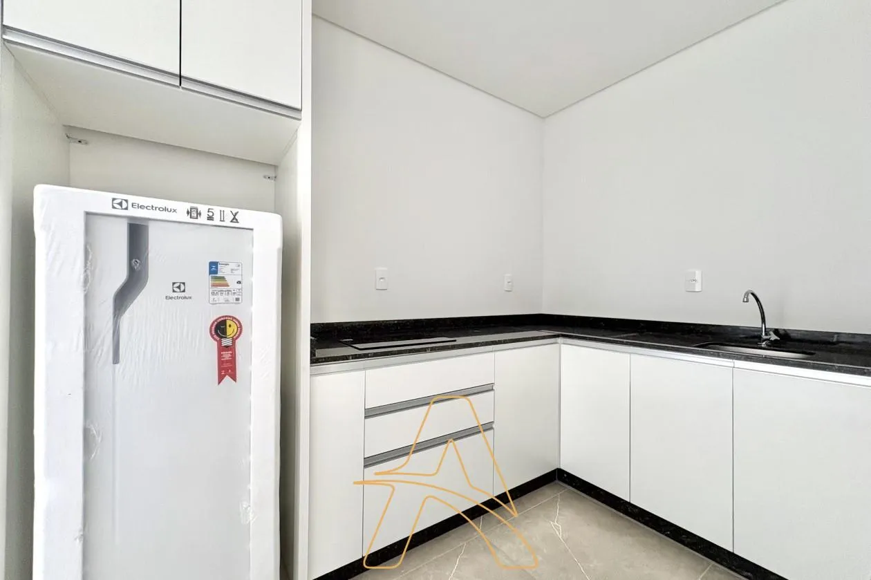 Apartamento Mobiliado com 1 Dormitório Próximo ao Trevo Tomio — foto 5