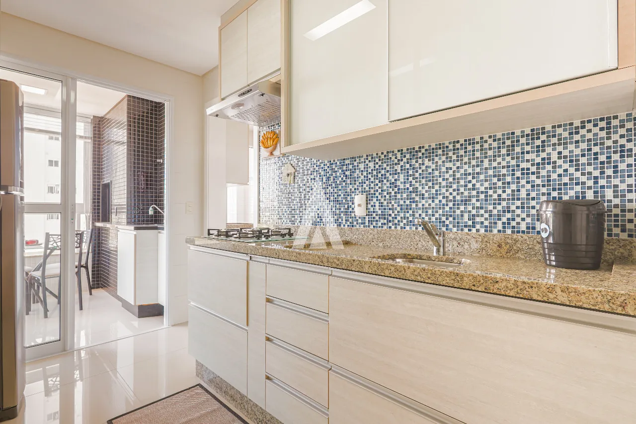 Apartamento com 2 suítes à venda no bairro Anita Garibaldi em Joinville-SC por R$1.195.000,00. — foto 3