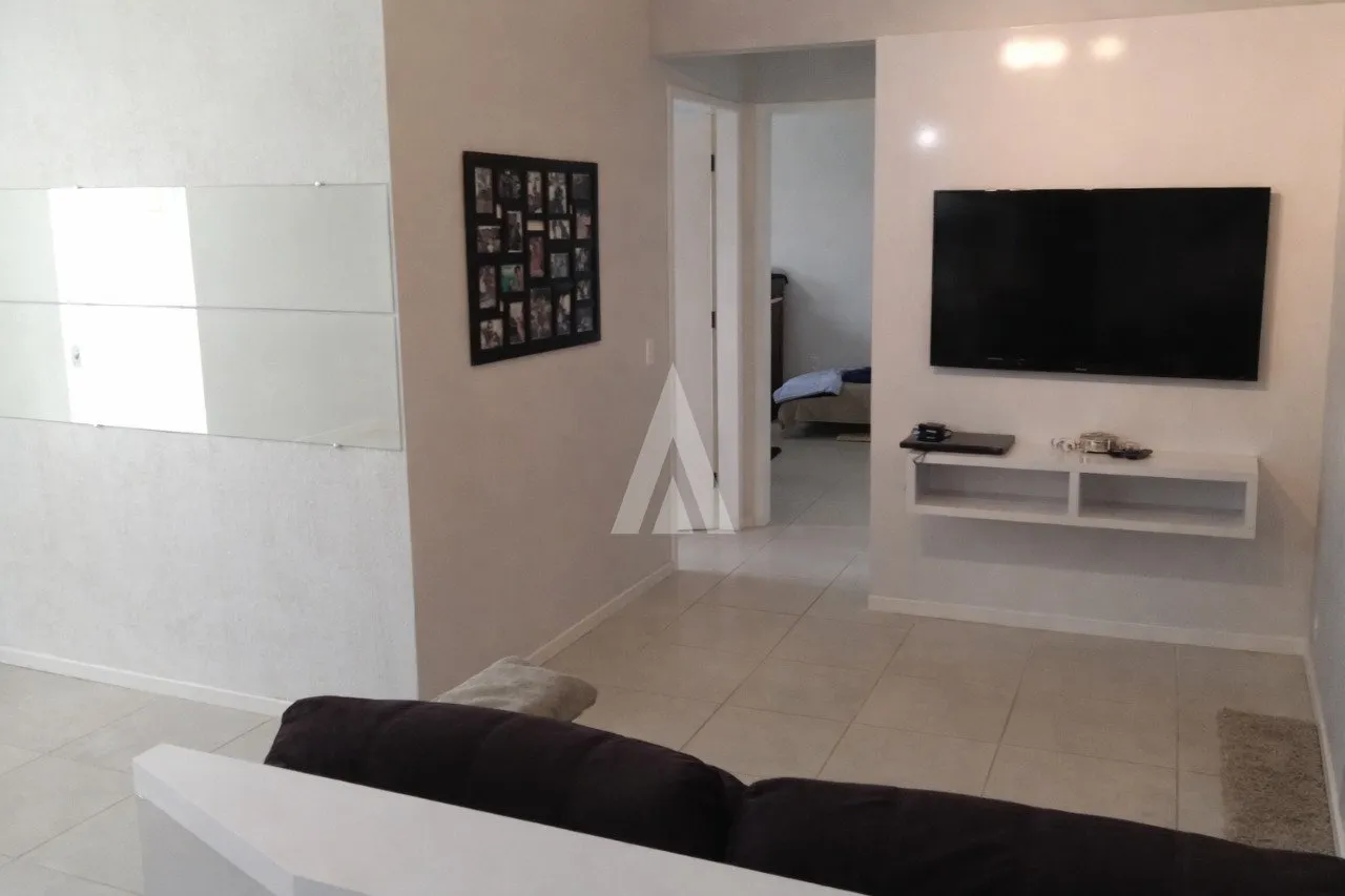 Apartamento com 2 quartos (1) suite à venda no bairro Costa e Silva em Joinville, por R$325.000,00 — foto 3