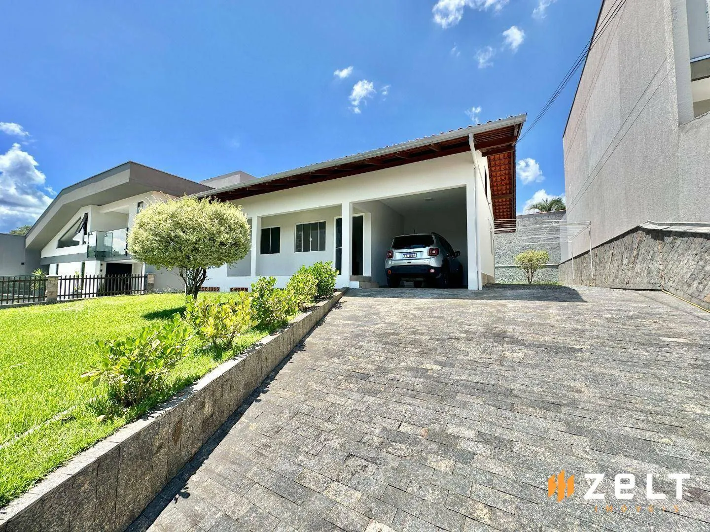 Casa com 3 dormitórios à venda, 160 m por R$ 890.000,00 - Escola Agrícola - Blumenau/SC - foto 1