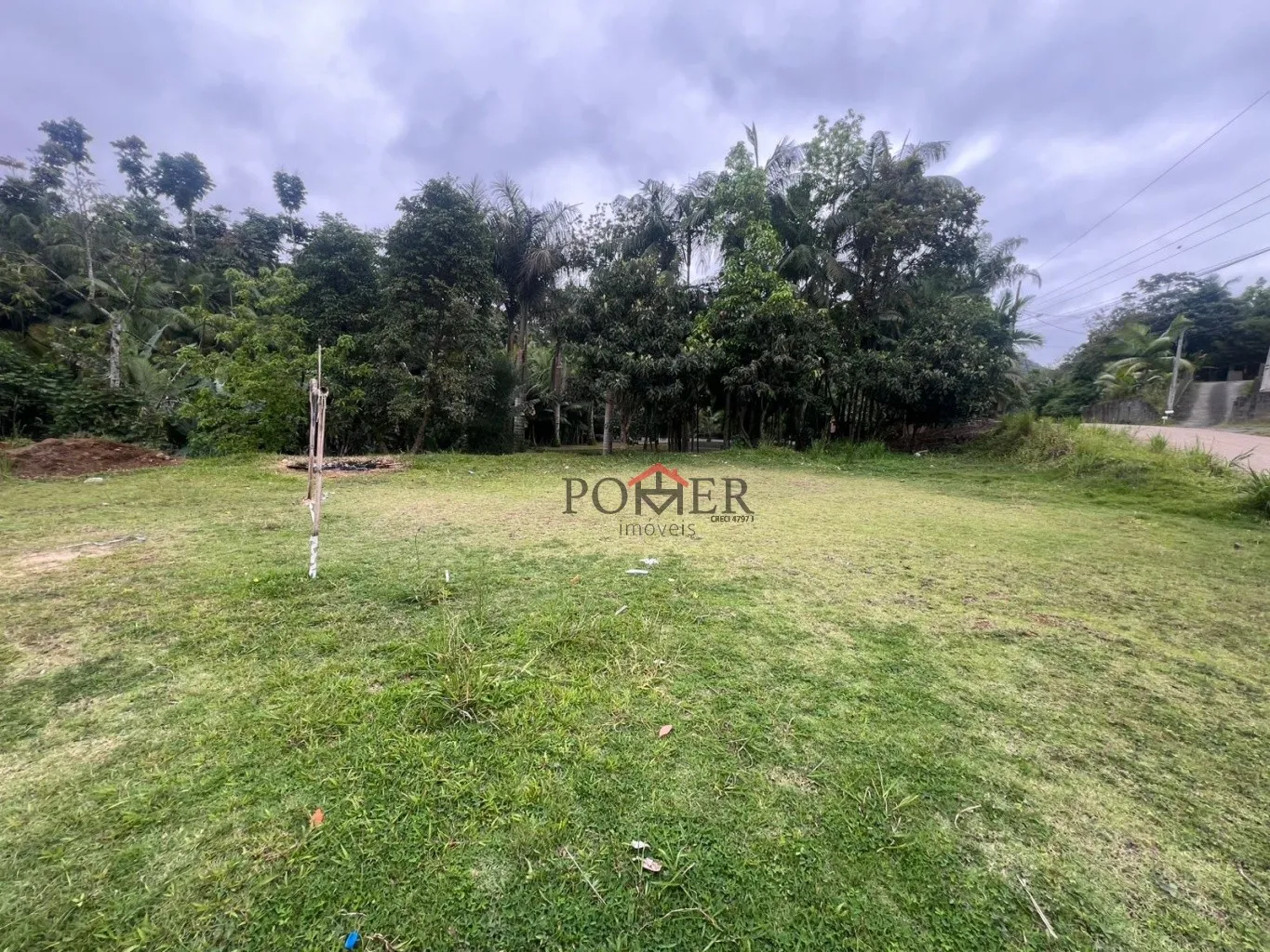 Terreno à venda no bairro Wunderwald - Pomerode, com 450,00m, fazendo 33,10m de frente de forma irregular. - foto 1