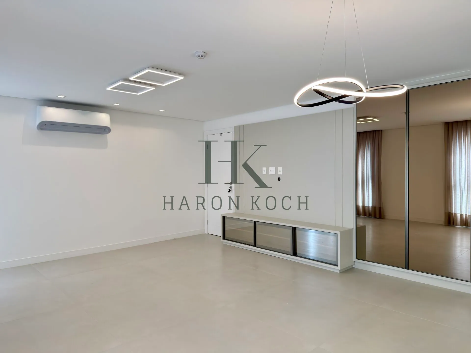 Apartamento 3 Suítes | Centro de Baln Camboriu — foto 2