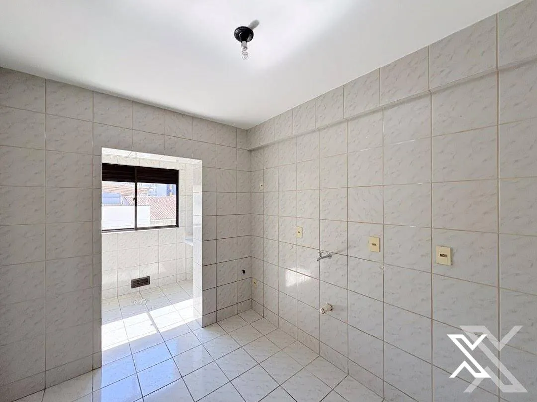 Apartamento com 1 dormitório para alugar, 70 m por R$ 2.263,36 - Vila Nova - Blumenau/SC — foto 3