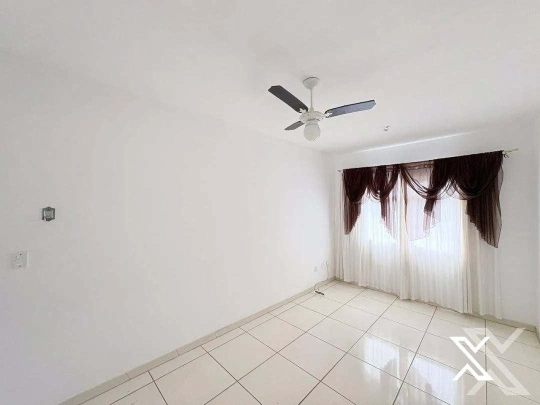 Apartamento com 3 dormitórios para alugar, 92 m por R$ 2.329,00 - Água Verde - Blumenau/SC — foto 3