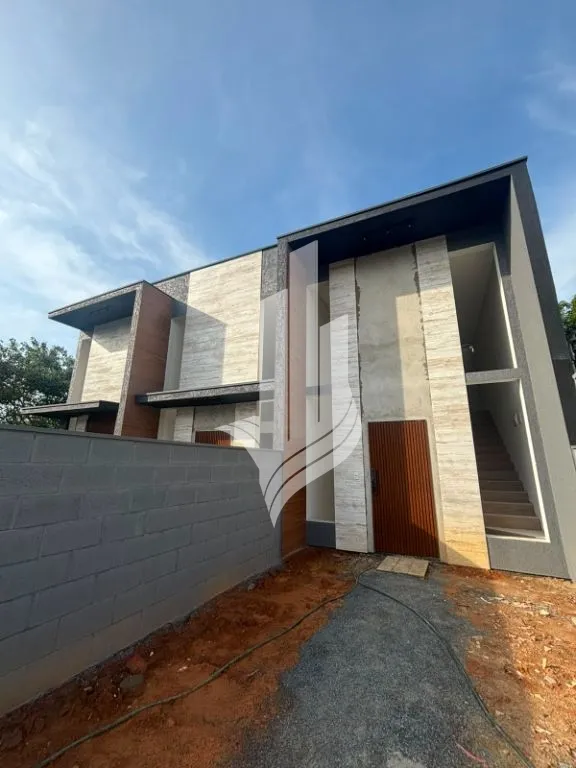 Casa à venda com 1 quarto e 1 suíte, 1 vaga, 63m² no Boa Vista, Blumenau - foto 1