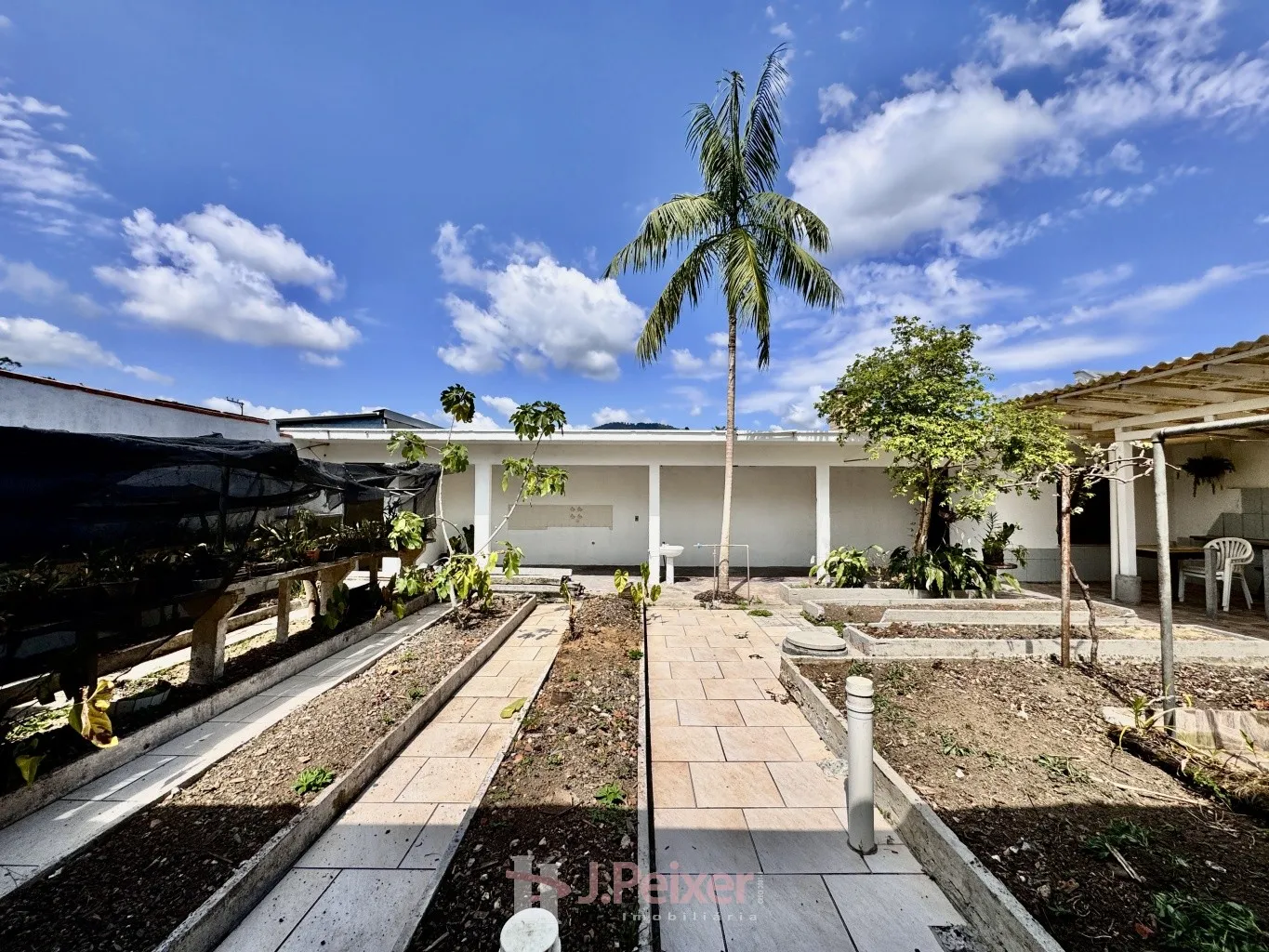 Casa com 3 quartos, sendo 1 suíte, espaço de fundos, 360m terreno, no Bairro Passo Manso em Blumenau-SC — foto 3