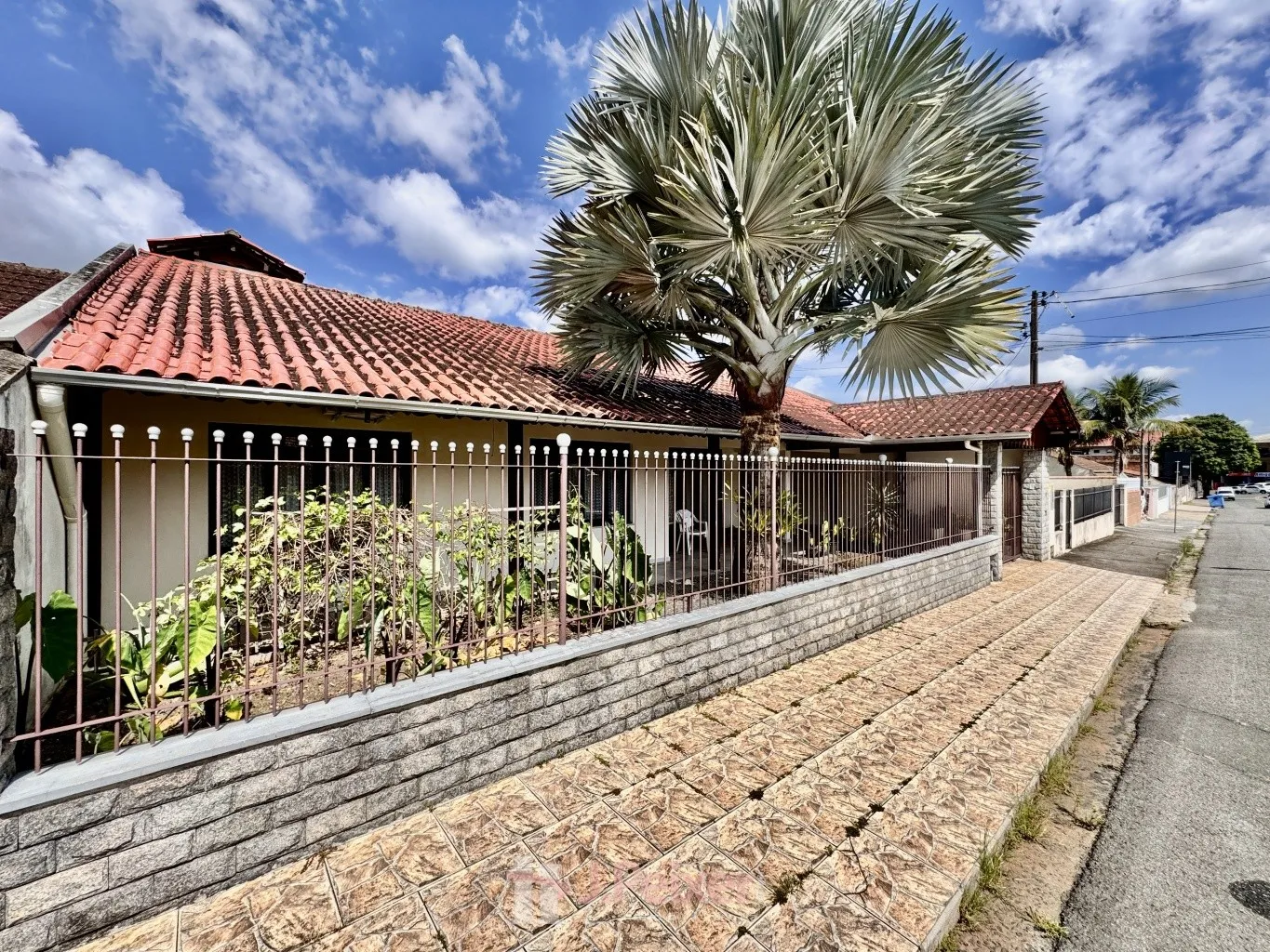 Casa com 3 quartos, sendo 1 suíte, espaço de fundos, 360m terreno, no Bairro Passo Manso em Blumenau-SC — foto 4