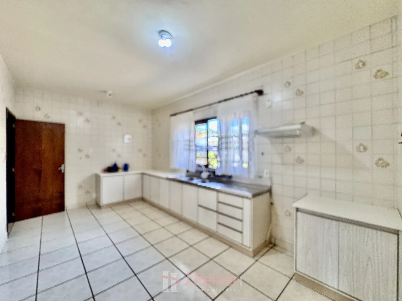 Casa com 3 quartos, sendo 1 suíte, espaço de fundos, 360m terreno, no Bairro Passo Manso em Blumenau-SC — foto 6