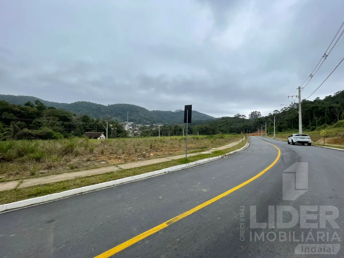 Terreno em Blumenau/Água Verde com 264m sendo 12m de frente — foto 3