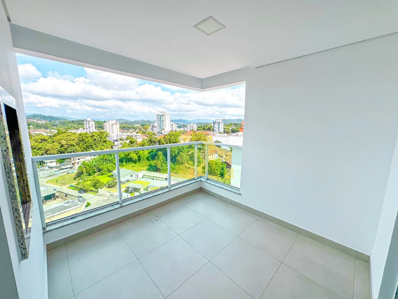 Apartamento com suíte + 2 vagas individuais em localização nobre na Itoupava Norte, Blumenau — foto 3