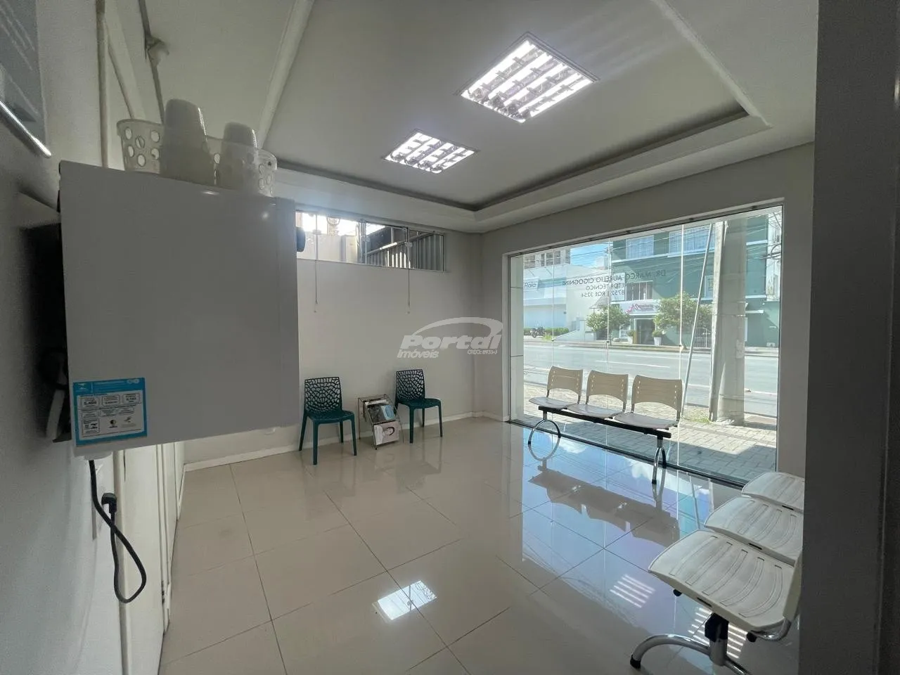 Prédio Comercial disponível para locação no Centro de Blumenau. — foto 5