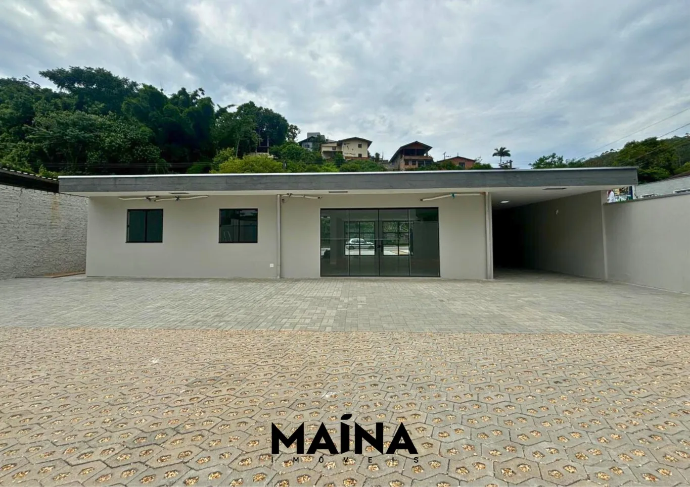 Sala Comercial Ampla com Escritórios e Estacionamento Privativo — foto 5