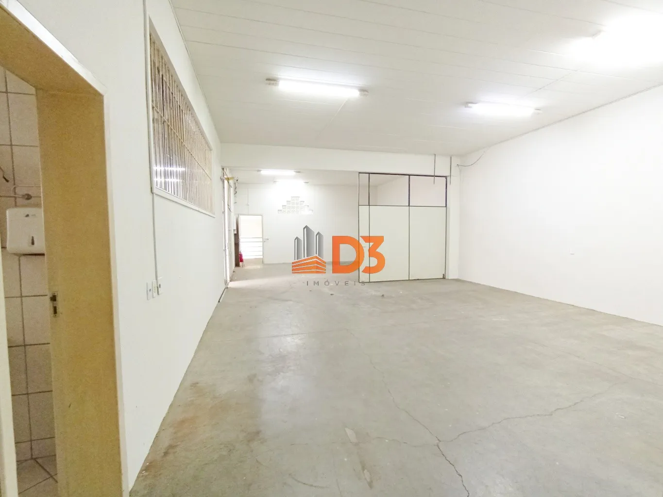 Prédio comercial na Rua Joinville - Vila Nova — foto 5