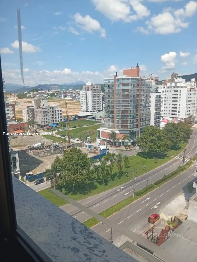 Apartamento para Venda em Palhoça, Pedra Branca, 3 dormitórios, 1 suíte, 2 banheiros, 2 vagas — foto 4