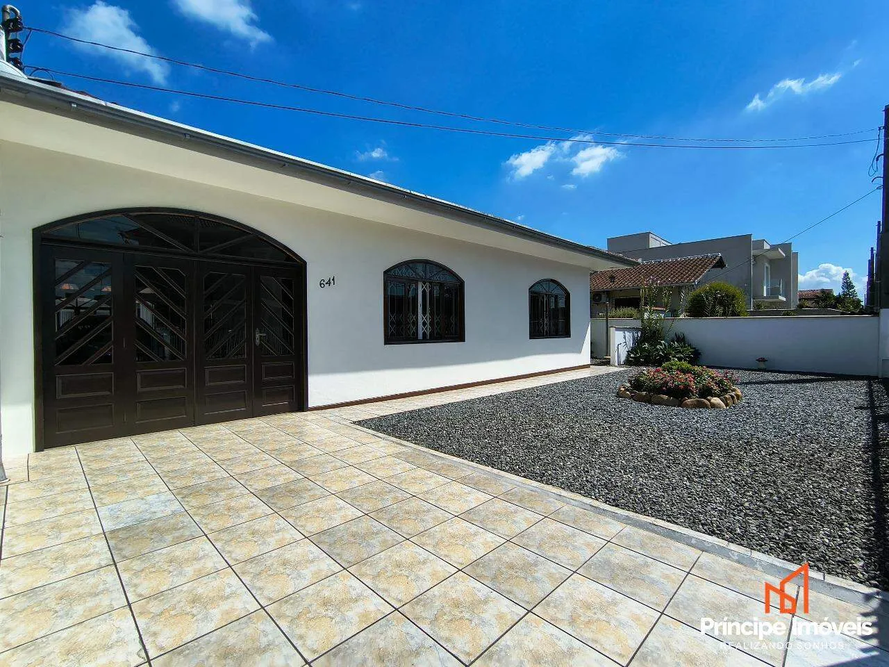 Casa com 3 quartos no Iririú em Joinville — foto 4