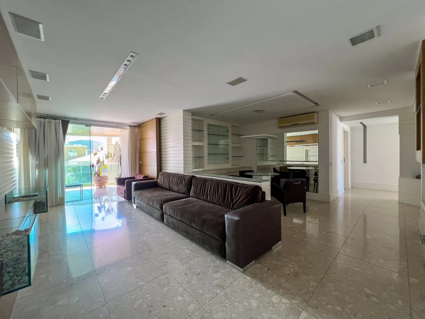 Apartamento Semimobiliado de Alto Padrão à Venda no Jardim Blumenau. — foto 5