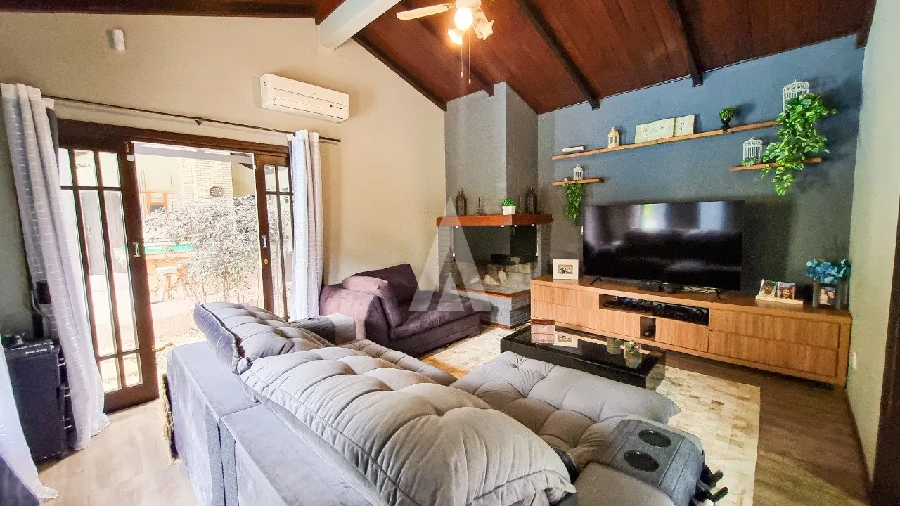 Ótima residência averbada com 3 quartos à venda no bairro Costa e Silva em Joinville - SC por R$ 1.250.000,00 — foto 2