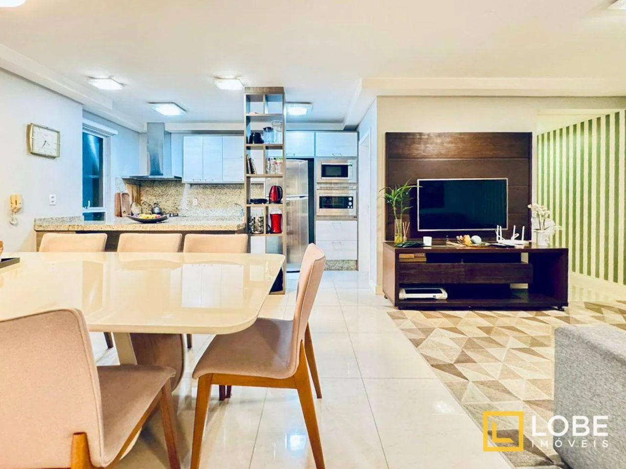 Apartamento com 3 dormitórios, sendo 2 suítes - Escola Agrícola - Blumenau/SC - foto 1