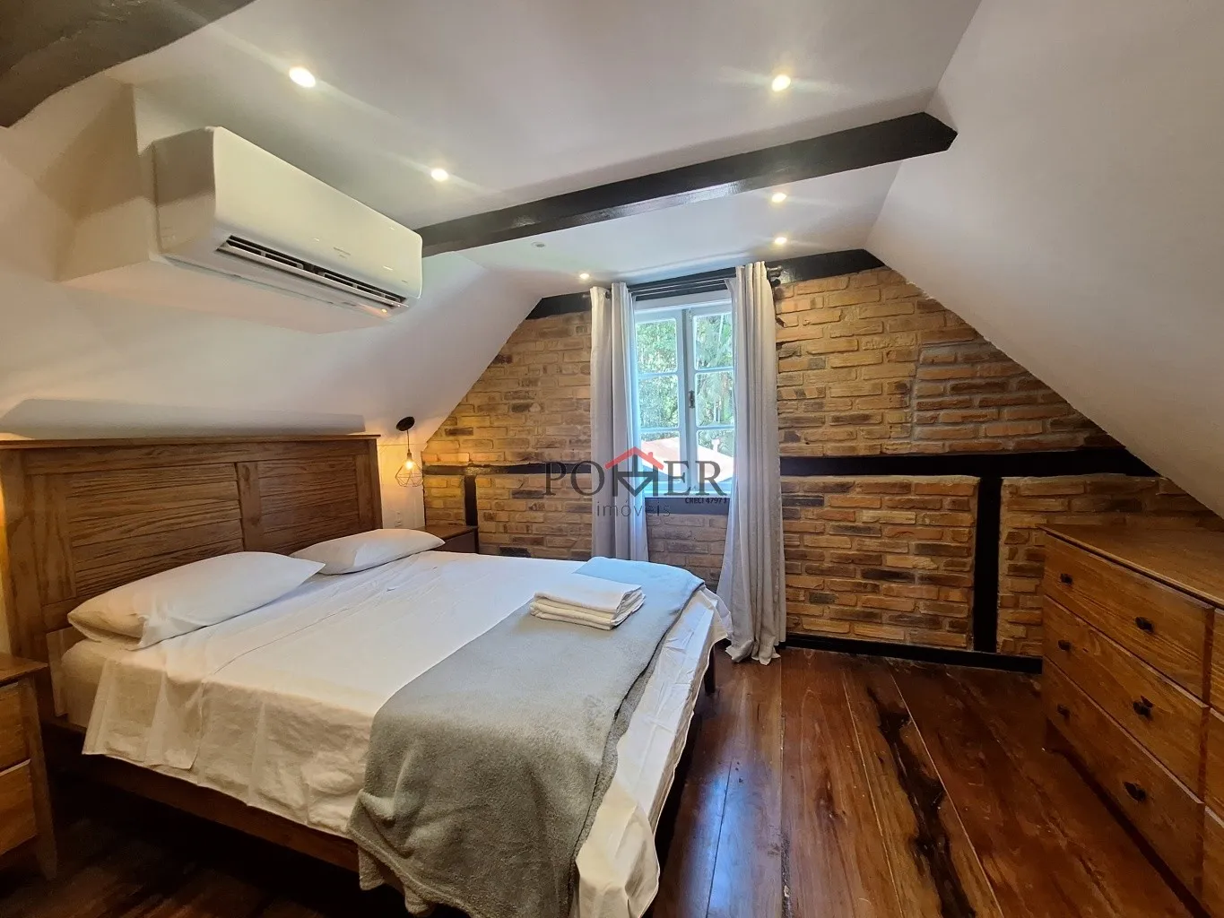 Pousada composta por 3 lindas Casas Estilo Enxaimel, totalmente mobiliadas, inclusive eletrodomésticos, no Centro de Pomerode, já faturando bem no AirBnB. — foto 4