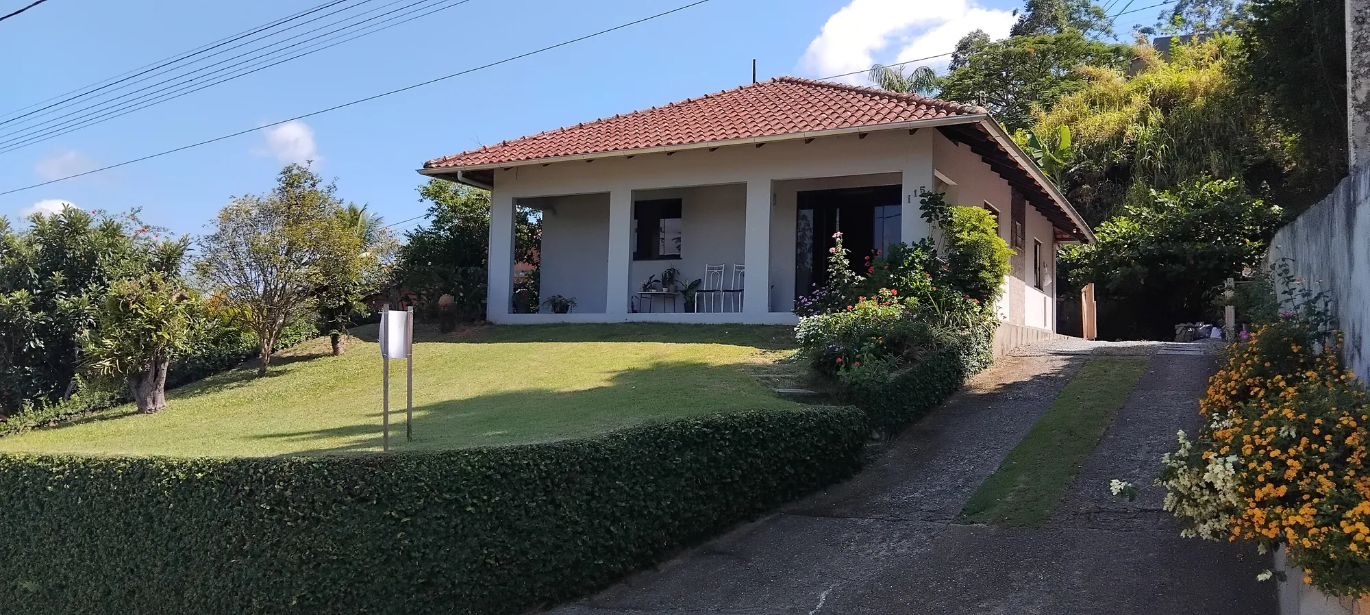 Casa 3 dormitórios, 2 vagas - Apenas 2.8 km de Timbó. - foto 1