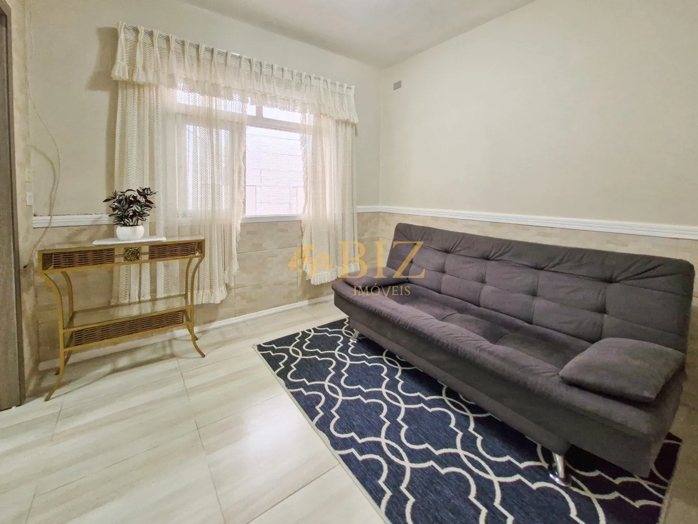 Casa com 3 dormitórios e terreno espaçoso no Bairro Garcia! — foto 6