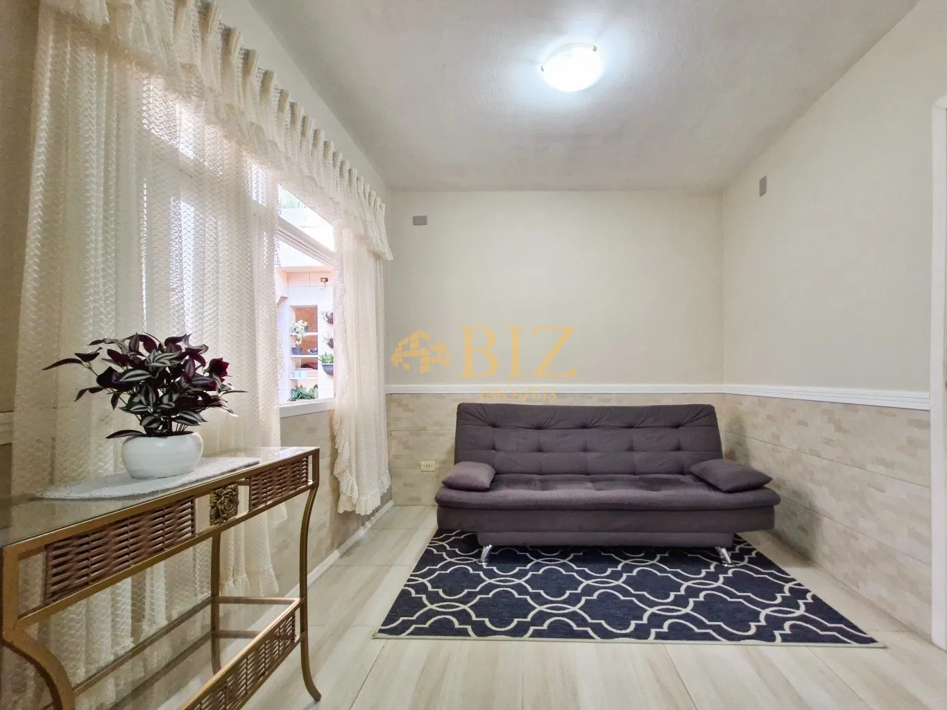 Casa com 3 dormitórios e terreno espaçoso no Bairro Garcia! — foto 7