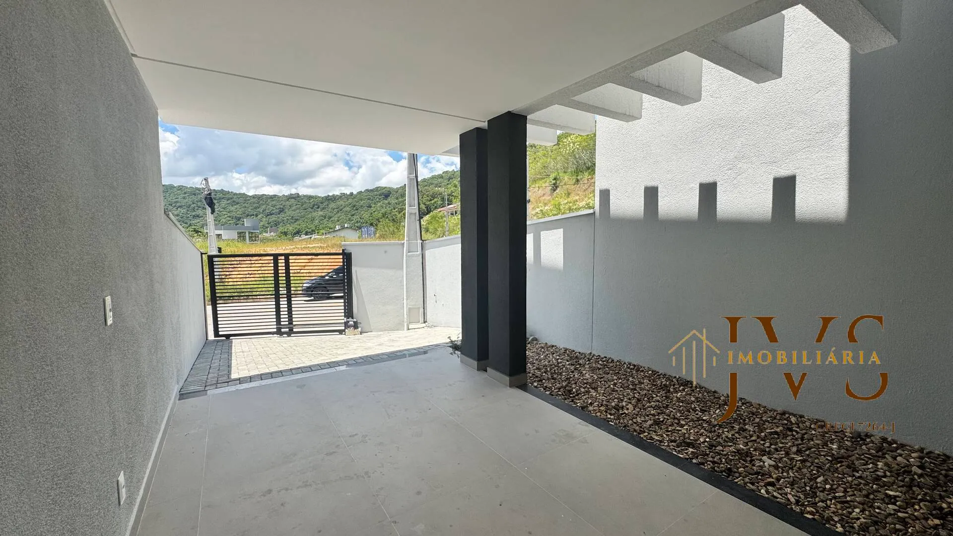 SOBRADO NOVO COM 2 SUÍTES E EXCELENTE PADRÃO DE ACABAMENTO NO BELA VISTA — foto 4