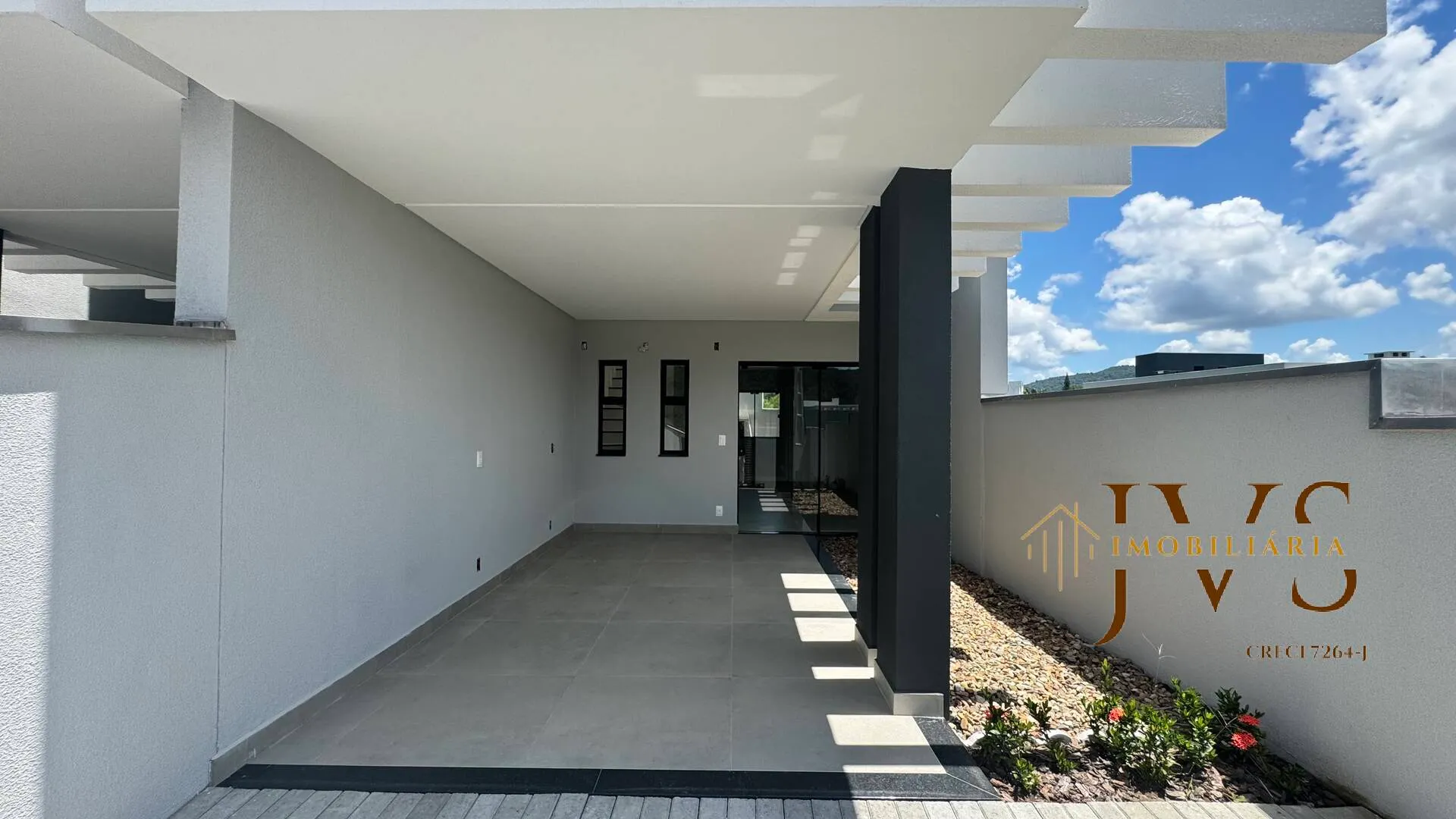 SOBRADO NOVO C/2 SUÍTES, 2 VAGAS E ÓTIMA LOCALIZAÇÃO NO BELA VISTA -GASPAR — foto 3