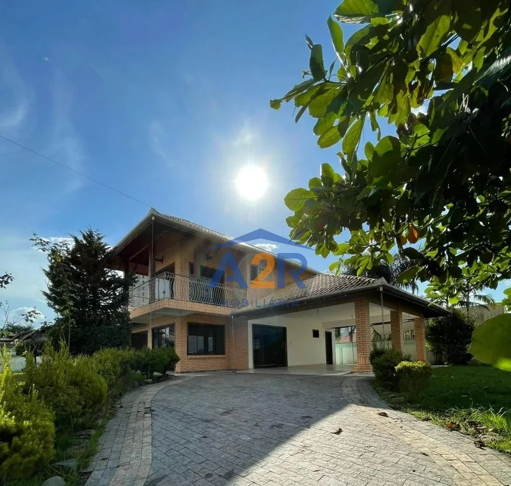 RESIDÊNCIA COM AMPLO TERRENO NO BAIRRO NAÇÕES - INDAIAL/SC - foto 1