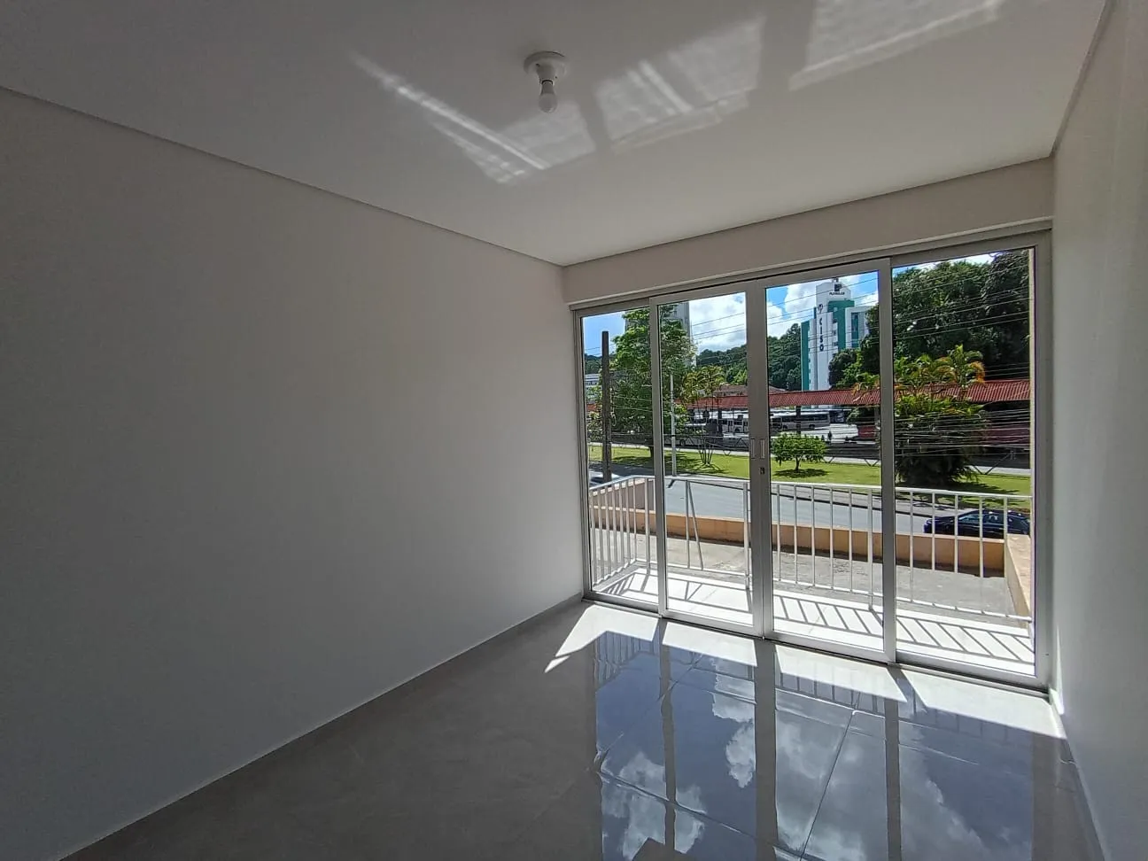Ótimo Apartamento de 01 dormitório para locação no bairro Garcia em Blumenau, SC. — foto 5