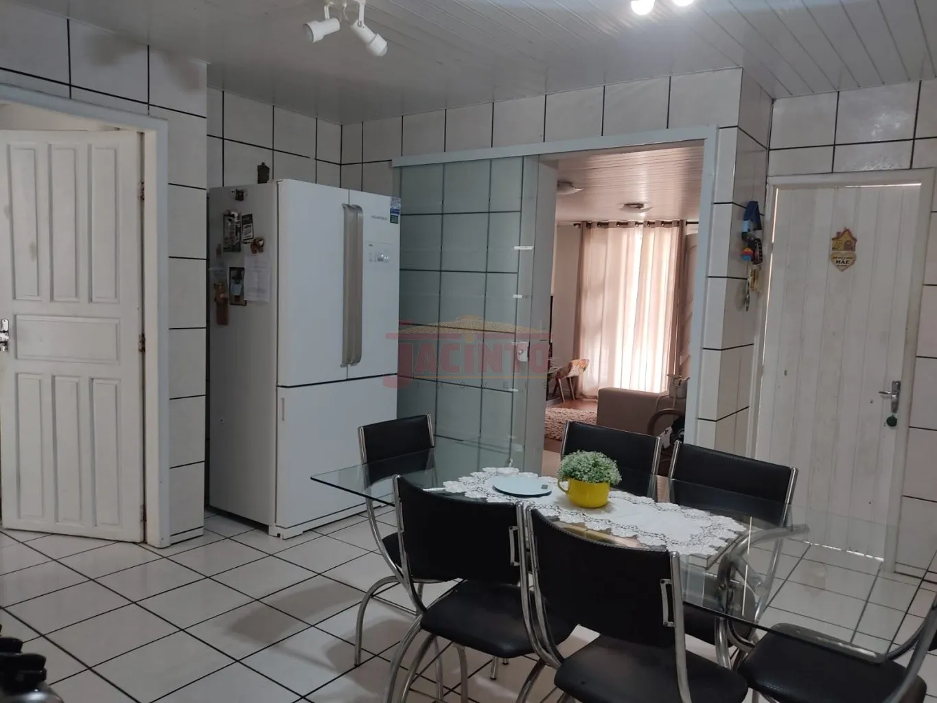 Casa de alvenaria com 3 quartos, demais dependências e 2 vagas de garagem, na Fortaleza Alta. — foto 5